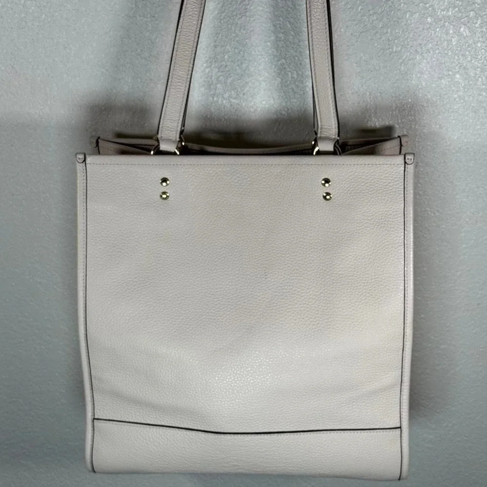 N/A coach leather